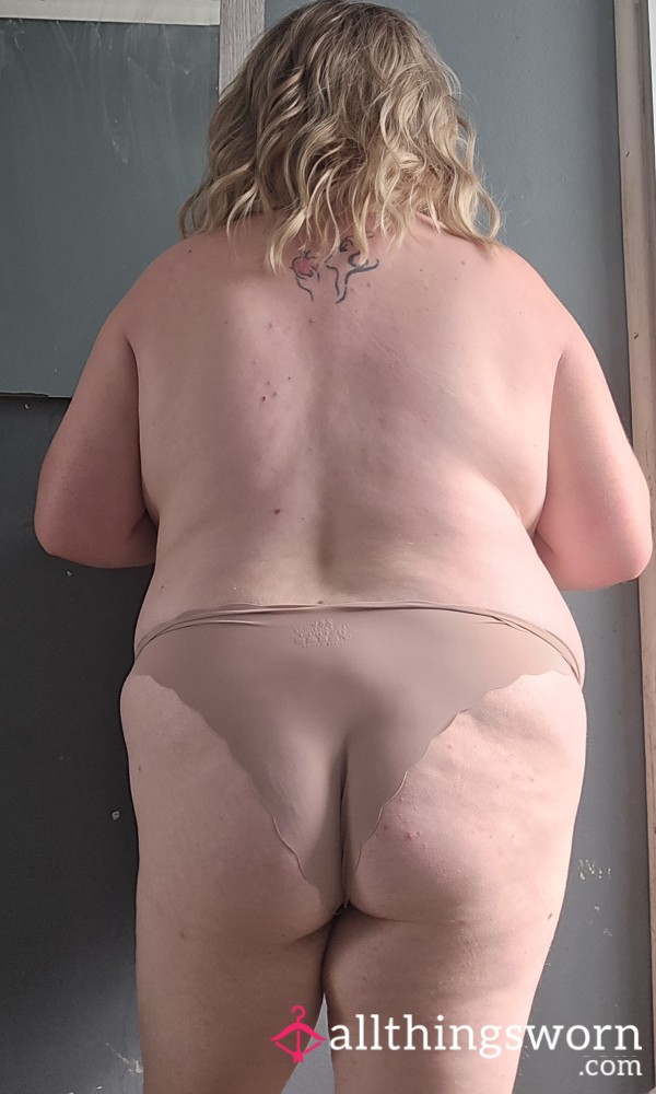 Nude 2