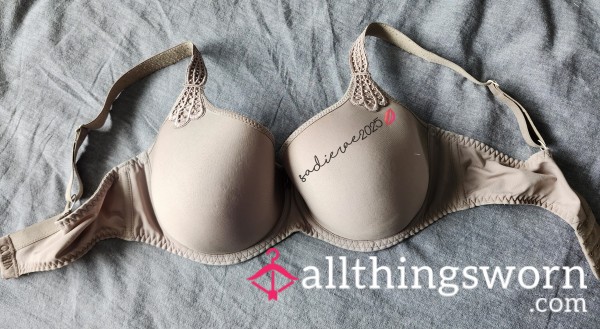 Nude 36E Bra - Worn Out And Sweat Stained