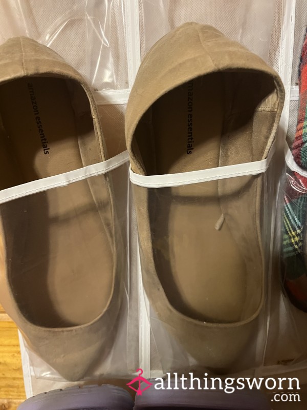 Nude Flats