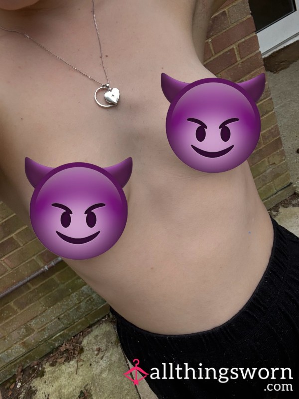 Nude Outside Fun!!🤩 👀