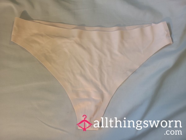 Nude, Seamless Thong - Victoria's Secret - Size Large