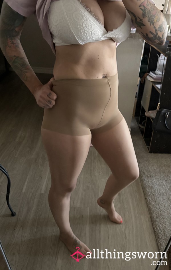 Nude Sheer Panty Less Hose