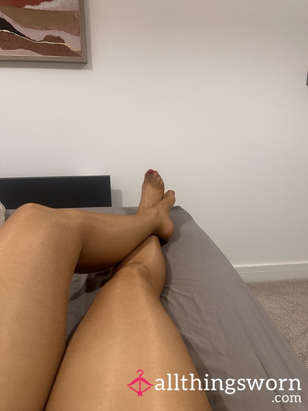 Nude Shiny Tights Worn