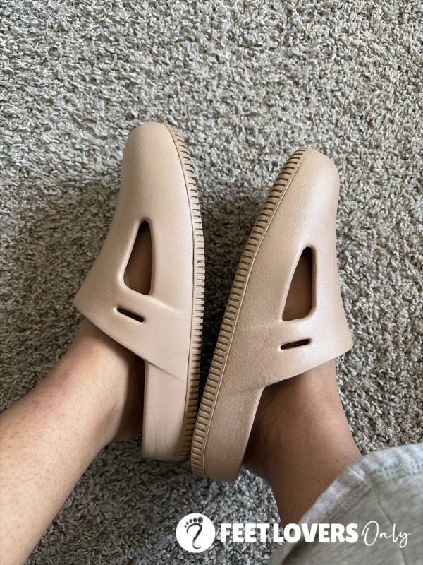 🤎 Nude Slip-On Slides Worn On My Feet – Cozy Everyday Lounge Shoes 🤎