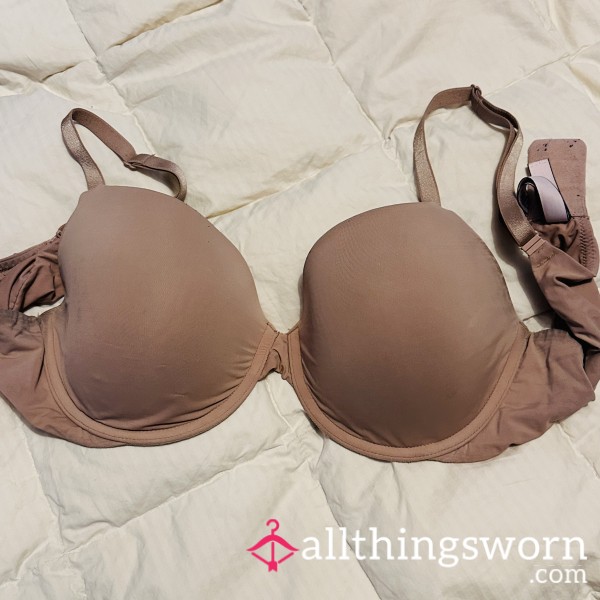 #3 Nude VS Bra Size 38 C