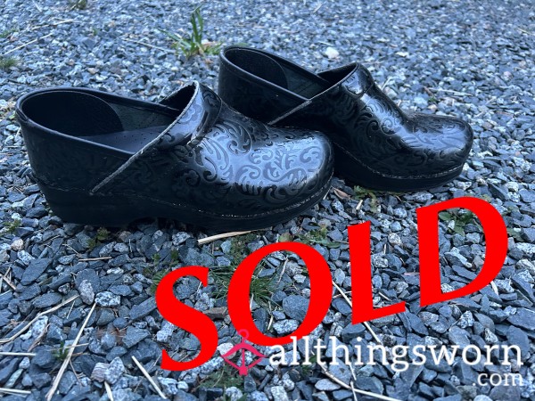 Nursing Clogs