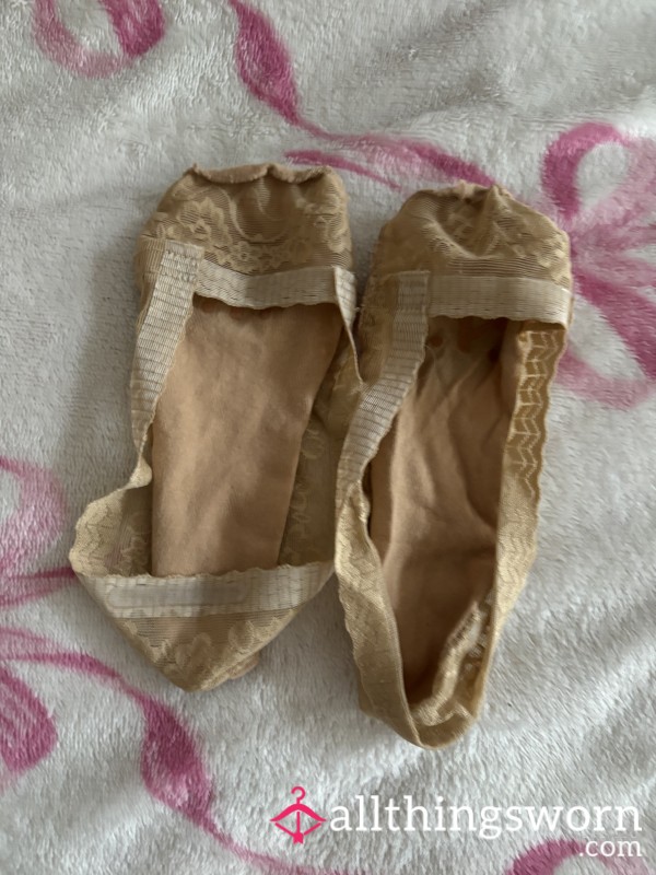 Nylon Lace Stinky No Show Socks 😍