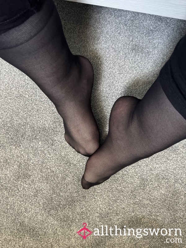 Nylons Play Video