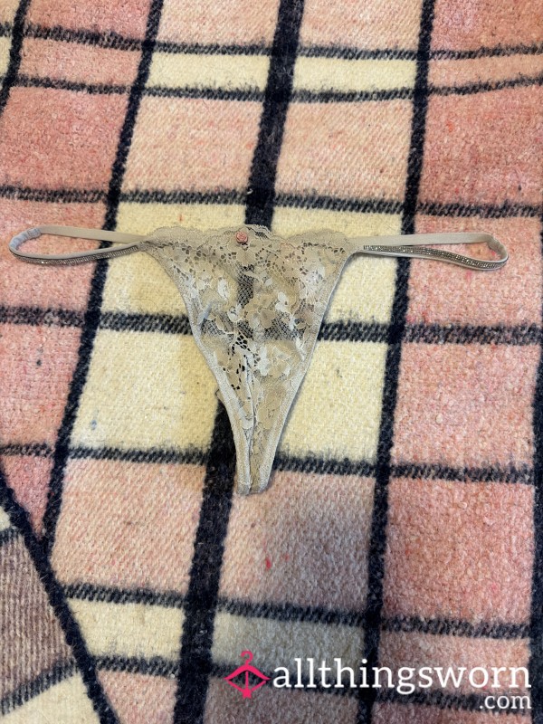 Off White VS Thongs, Sparkles On The Side