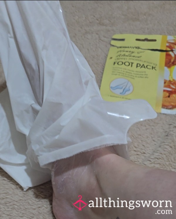 OFFER 🤩 Foot Mask!