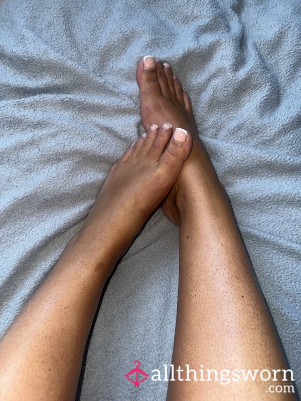 Oiled Up Fresh Out The Shower Feet Pics