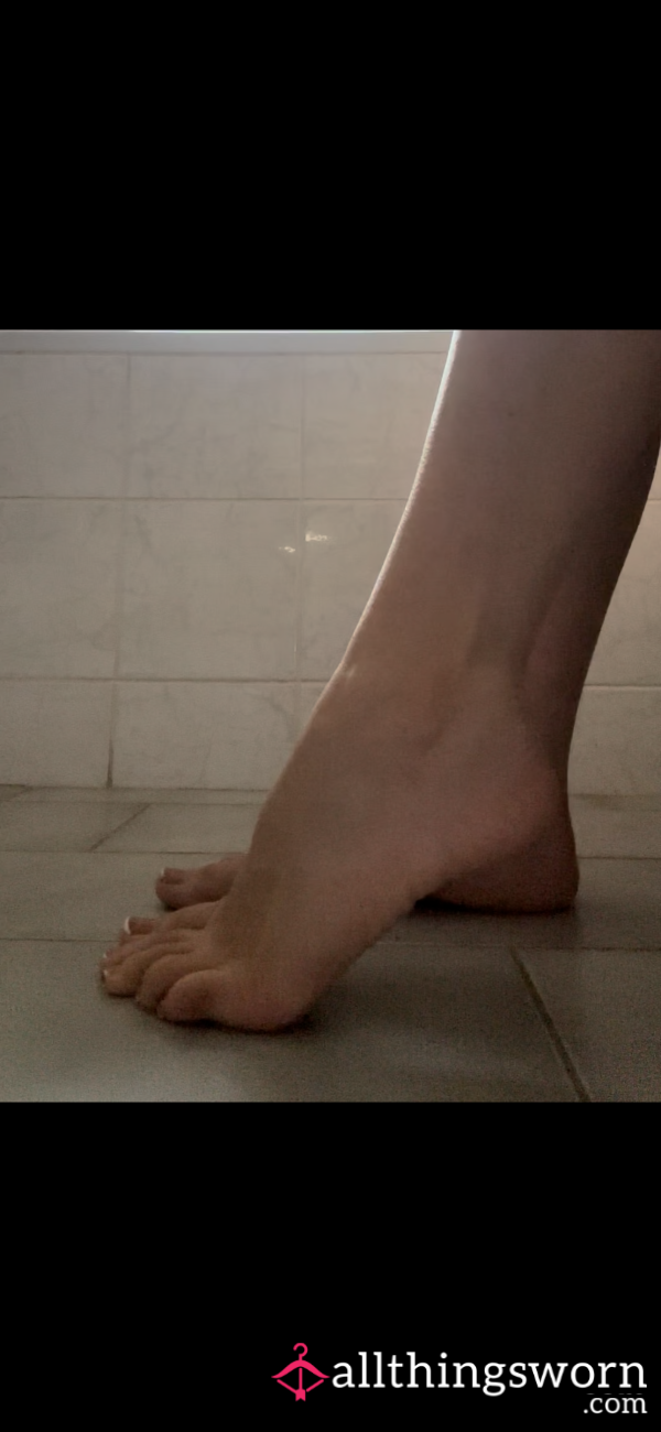 Oiling My Freshly Shaved Feeties