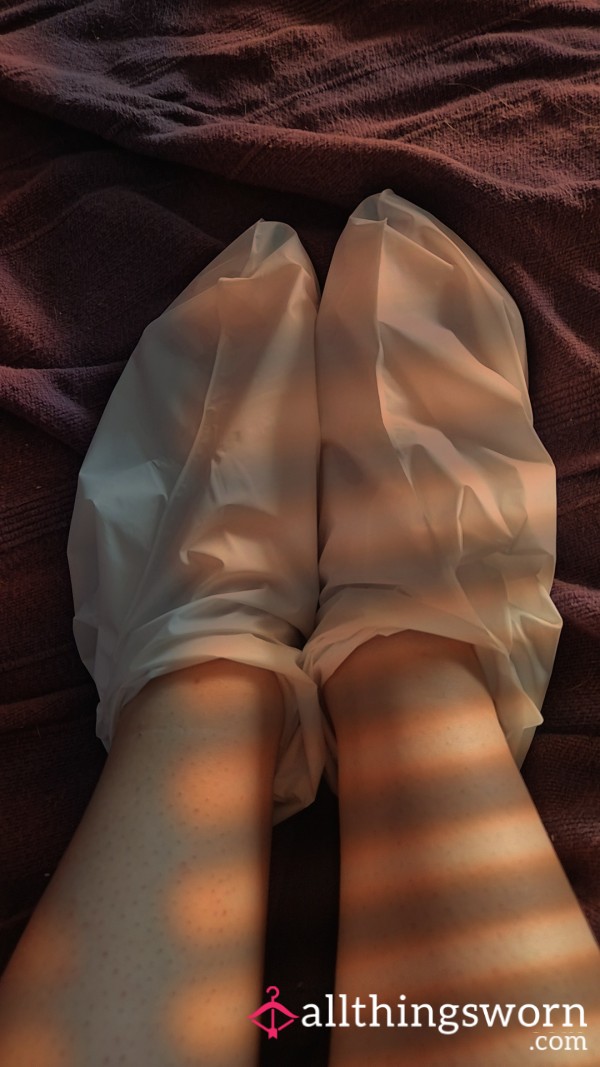 Oily Feet ✨️