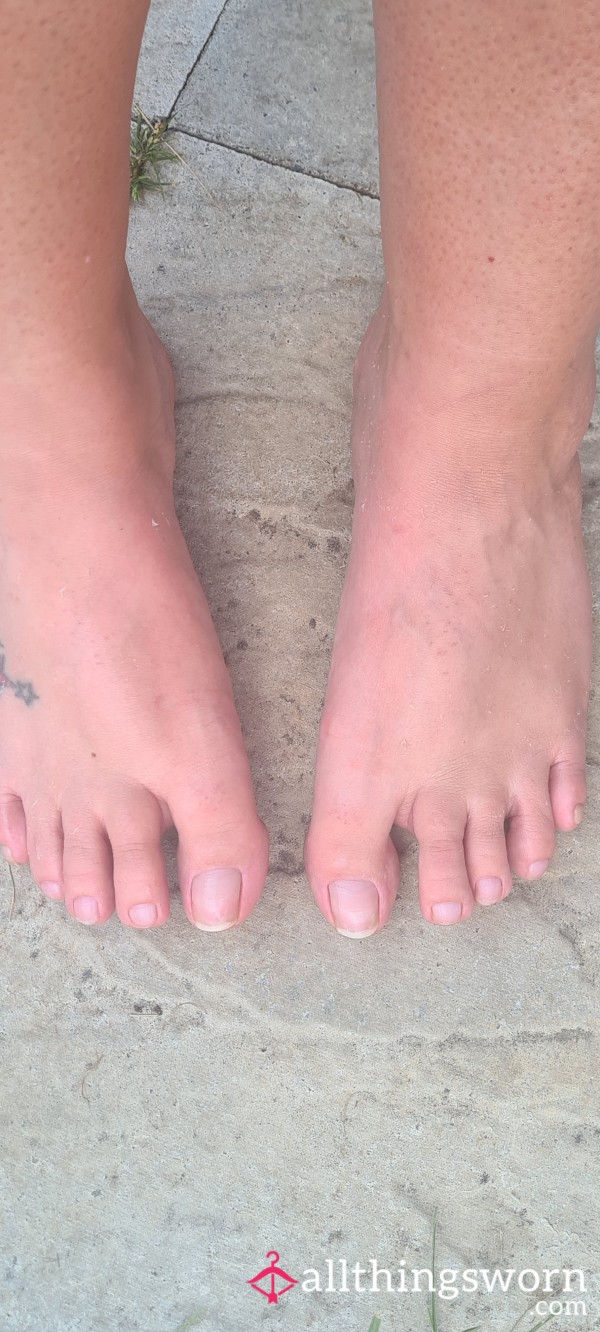 Oily Toes