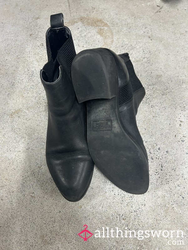 Old And Worn Leather Ankle Boots - Years Old