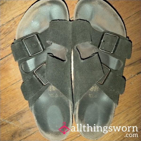 OLD Birkenstocks  👡