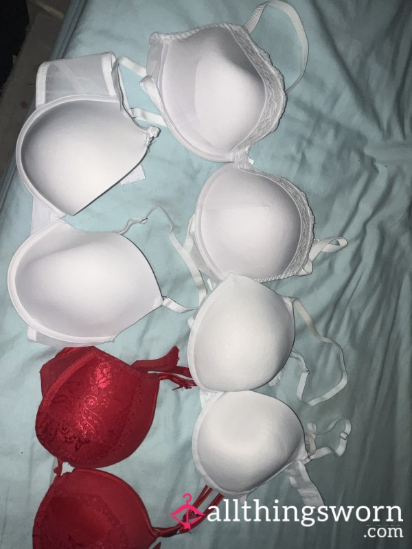 Old Bras Worn Handful Off Times 🙃