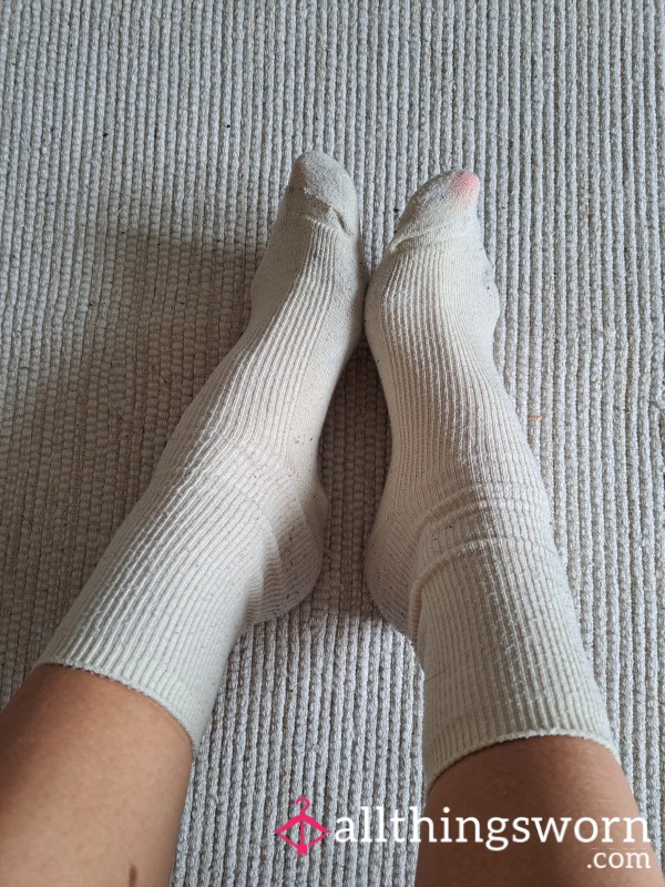 Old Cream Ribbed Socks