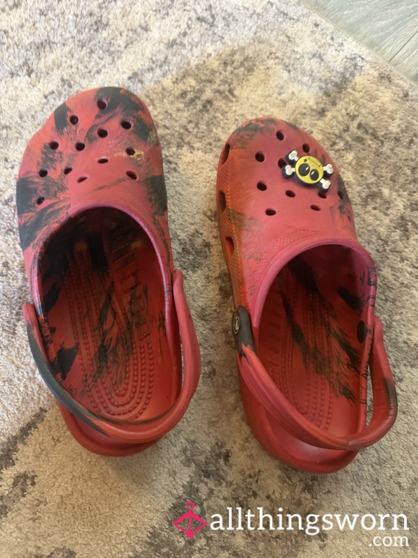 Old Crocs Size 9