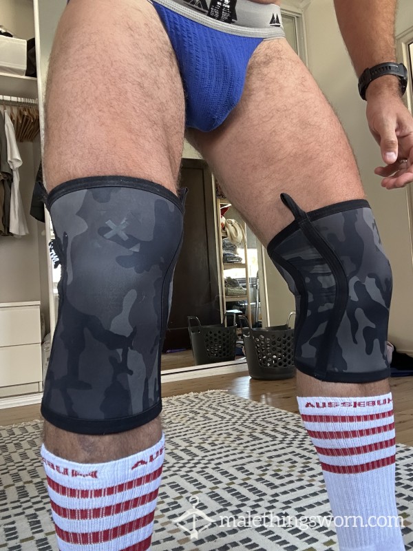 Old Crossfit Knee Sleeves (really Smelly)