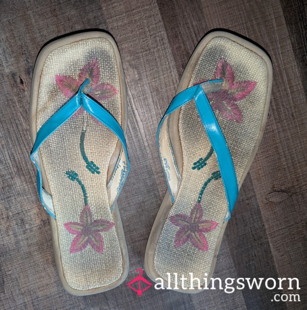 Old Dirty Goddess Flip-flops