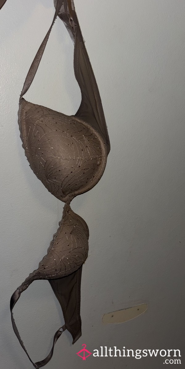 Old Discoloured Tatty Bra