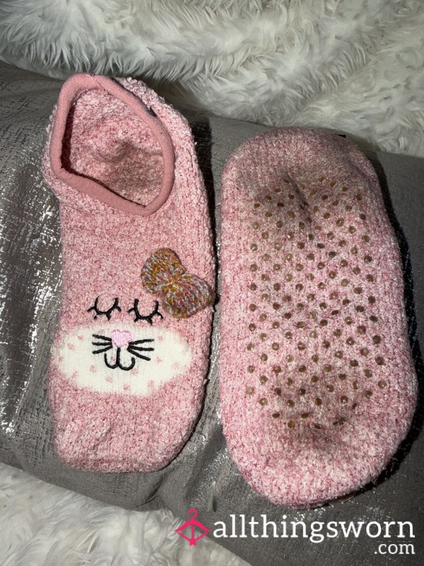 Old Kitty Cat Socks, Smelly Dirty