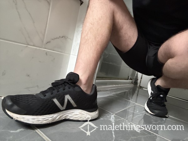 Old New Balance Gym Shoes 8 1/2