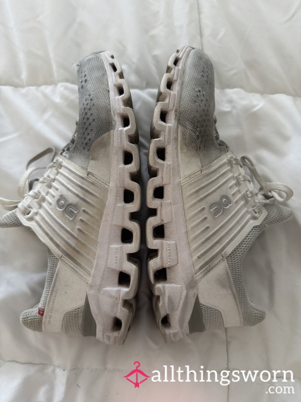 OLD On Cloudswift Sneakers