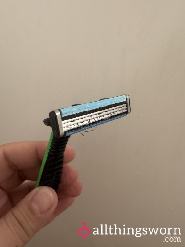 Old Razor 🪒