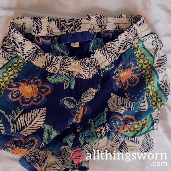 🩵 Old Silky Soft Booty Shorts: Perfect For Capturing My Most Intimate Scents