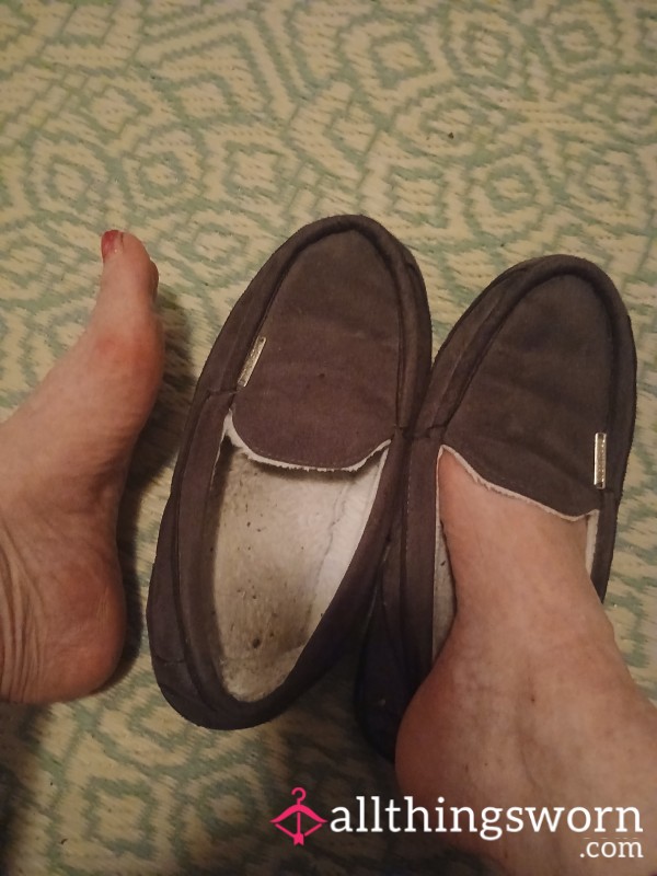Old Smelly And Sticky