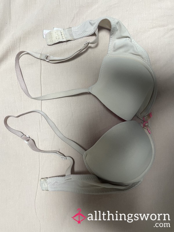 Old Smelly Bra