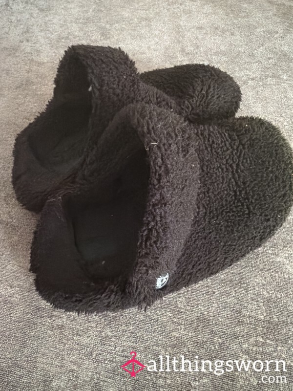 Old Smelly Slippers Crocs