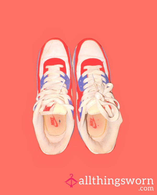 Old Sneakers Shoes