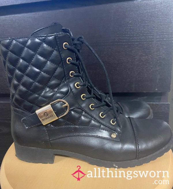 Old Stinky Faux Leather Guess Boots