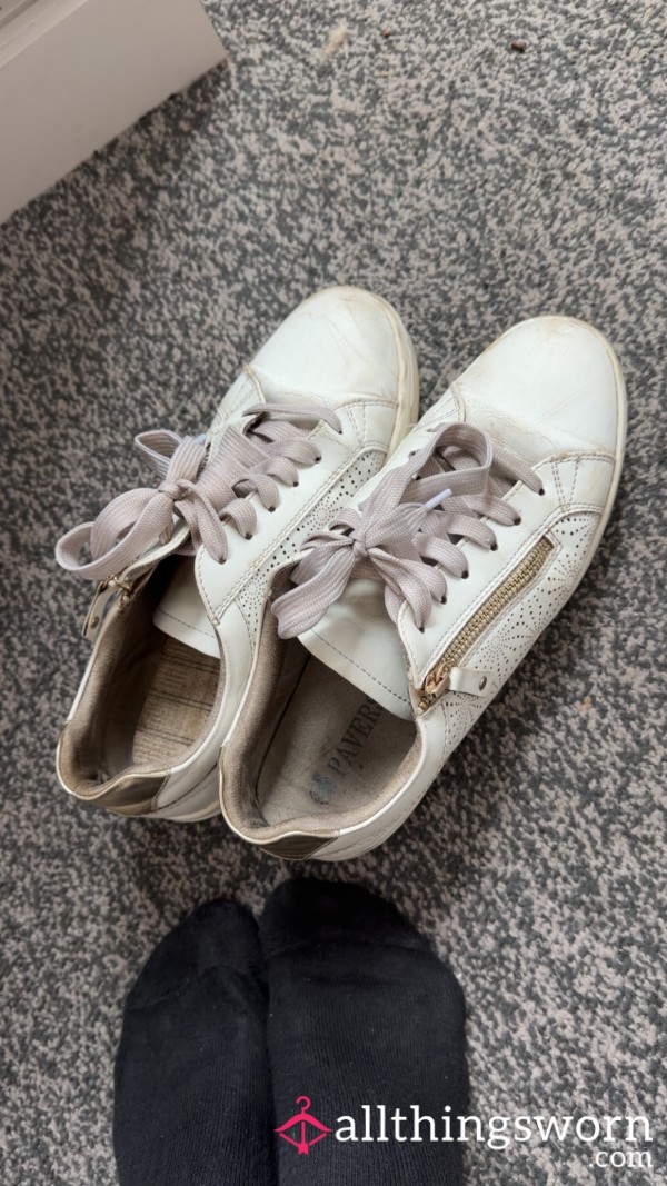 Old Stinky Gardening Trainers🧦