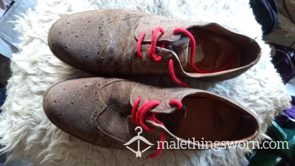 Old Clarks Shoes Size 9
