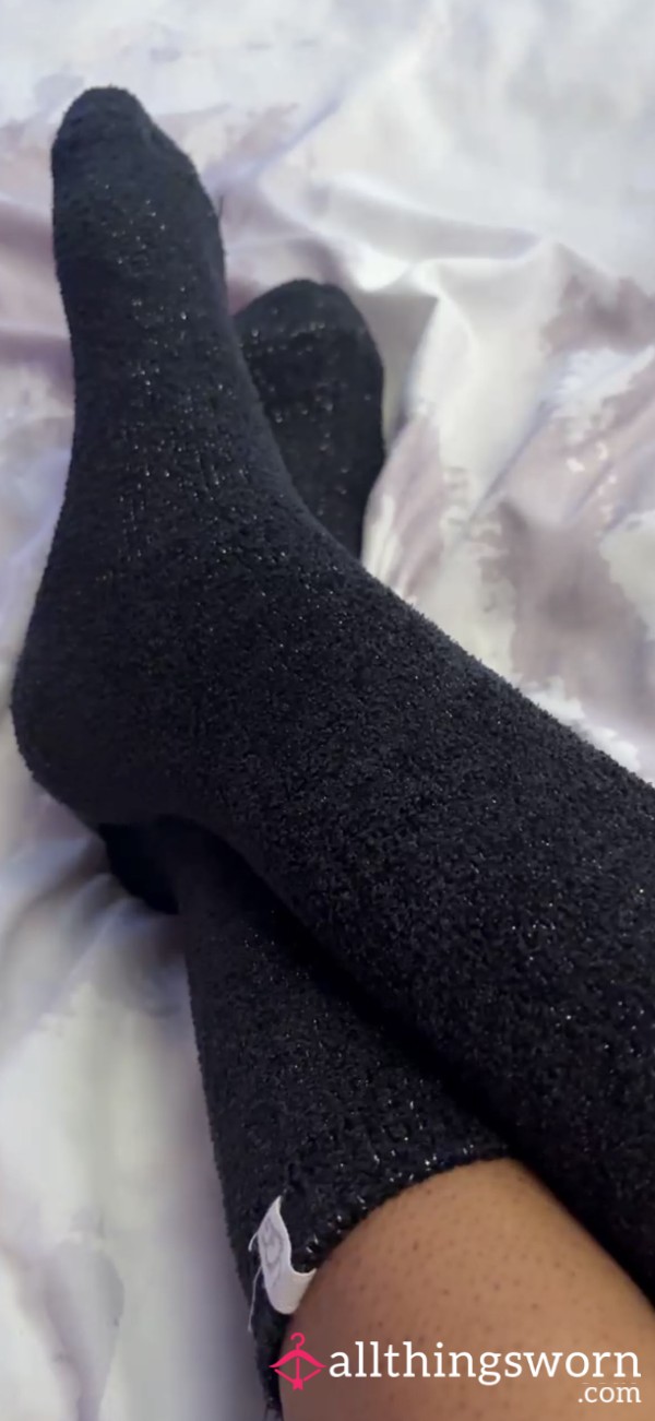 Old Ugg Footies -  Black 🖤