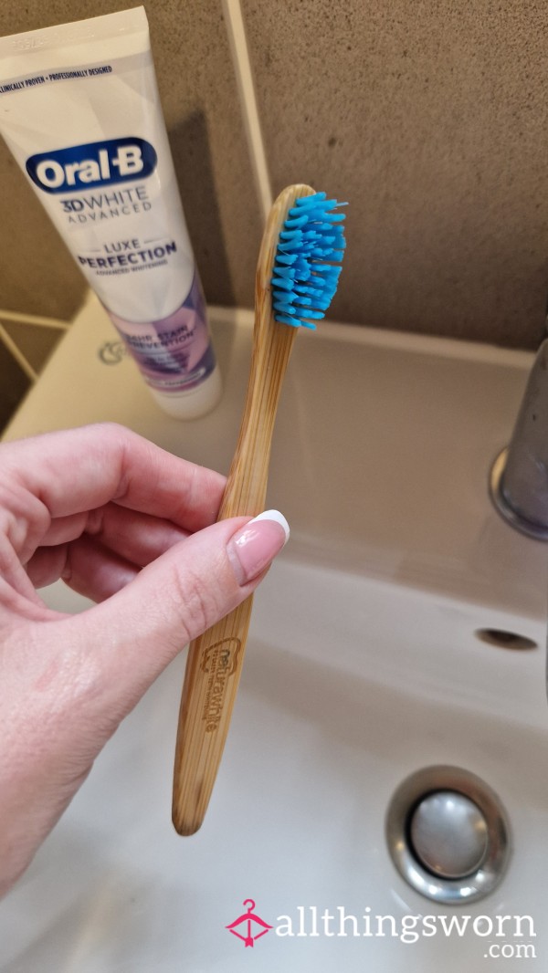 Old Used Toothbrush 🪥