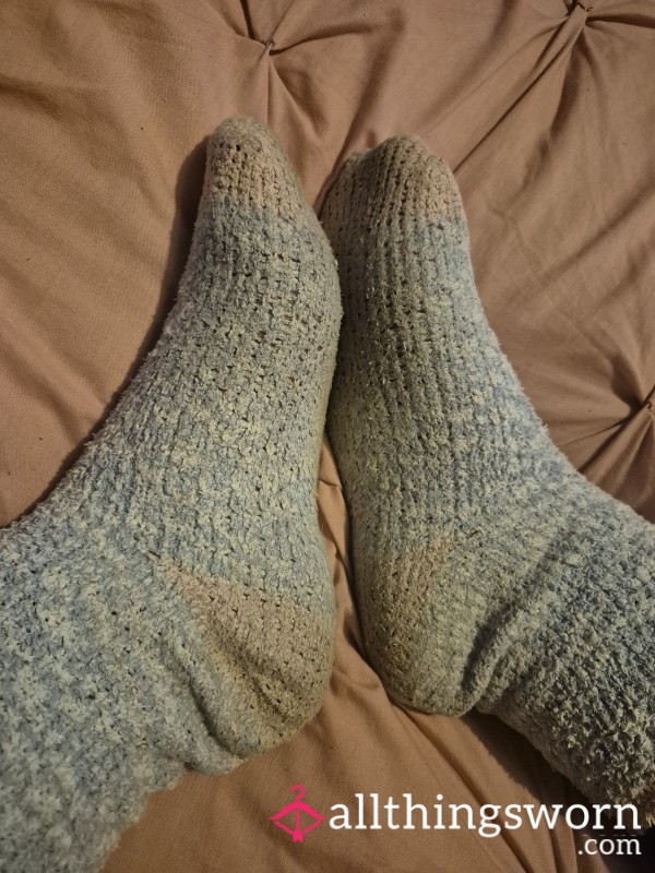 Old Very Worm Socks
