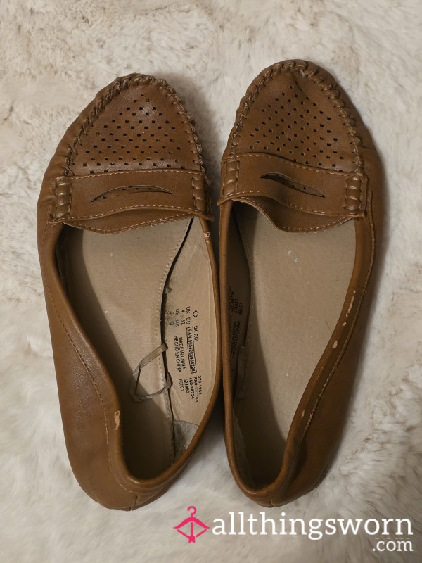 Carefully Worn, Old Office Shoes, Real Daily Wear