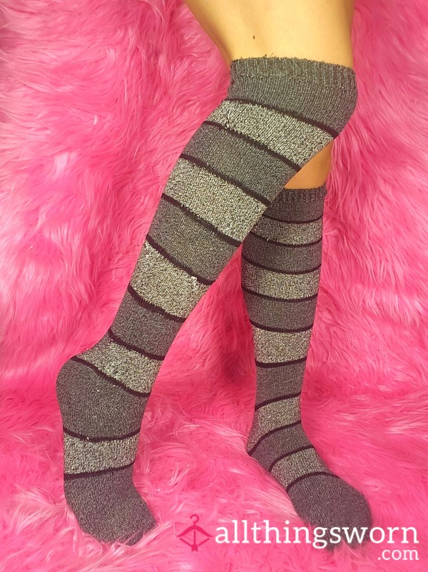 Old Well Worn Thigh High Socks Black & Grey Striped Stretchy High Socks Asian Japanese Girl Petite Arched Feet Fetish Foot Worship Fitness Workout Model