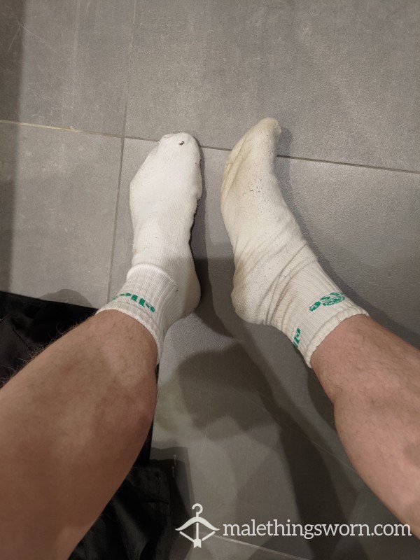 Old White Ellesse Socks