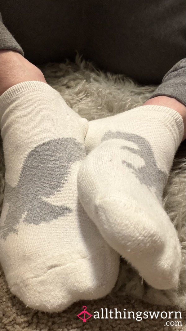 Old Worn American Eagle White Socks