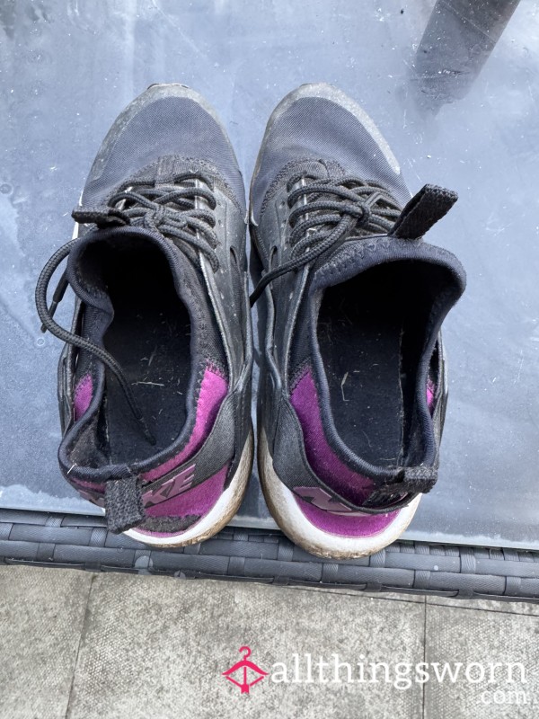 Old & Worn Huarache Nike Trainers