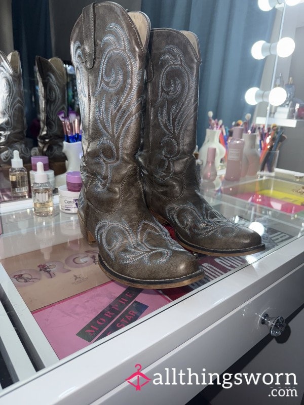 Old Worn Out Cowboy Boots