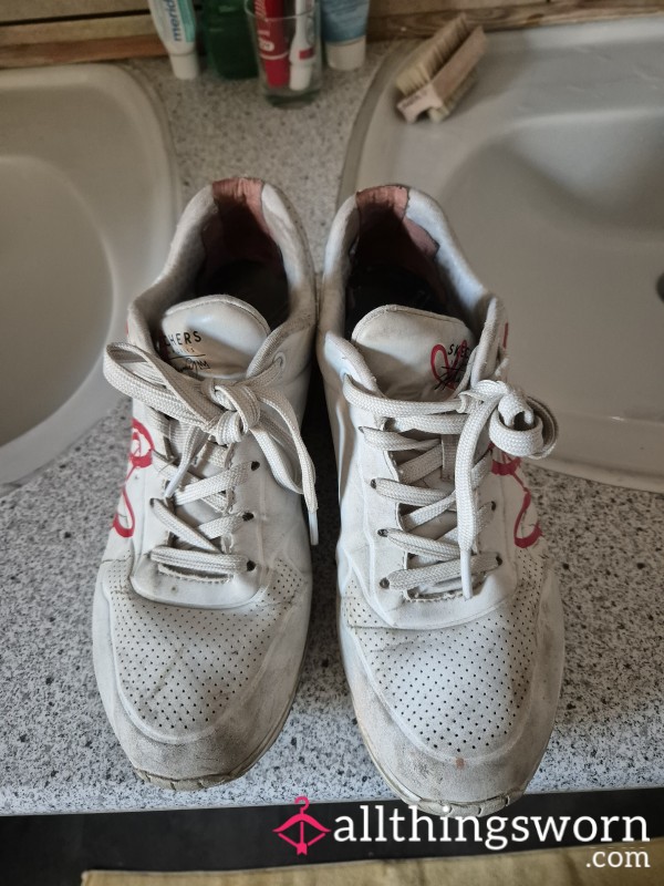 Old, Worn Out Shoes (4 Years Worn)