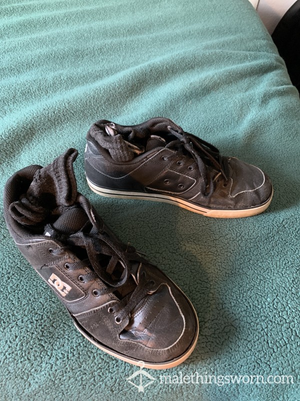 Old Worn Teen Athlete Everyday Sneakers