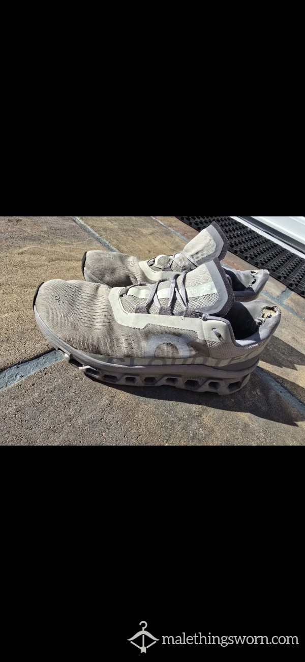 On Cloud Trainers Well Worn